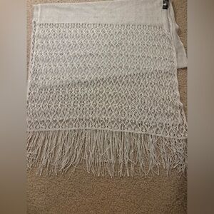 Elegant Cream Knit Fringe Scarf